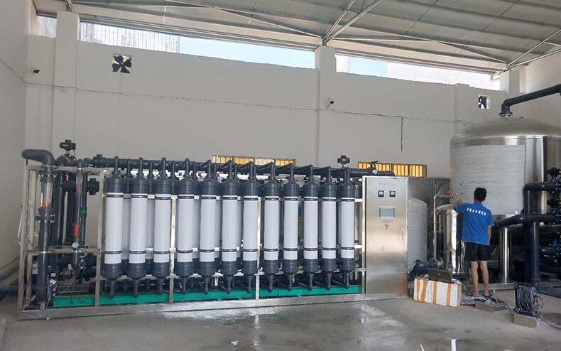 100噸<a href=http://m.yhccar.cn/clsb/ target=_blank class=infotextkey>超濾設備</a>