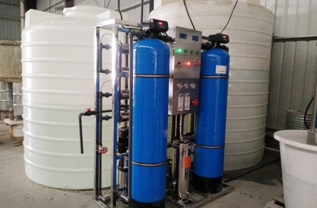 工業<a href=http://m.yhccar.cn/fstcjssb/ target=_blank class=infotextkey>反滲透凈水設備</a>